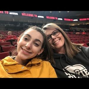 Meet your Posher, Tracy